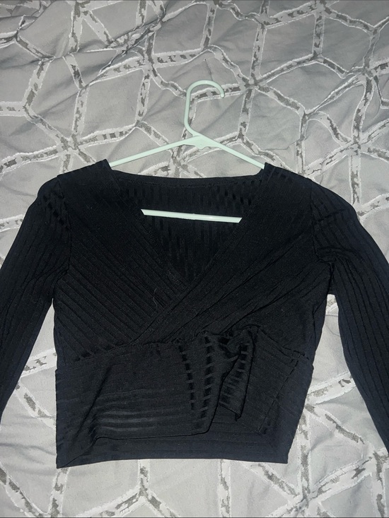 SHEIN Tops - SHEIN Black Ribbed Wrap Crop Top
